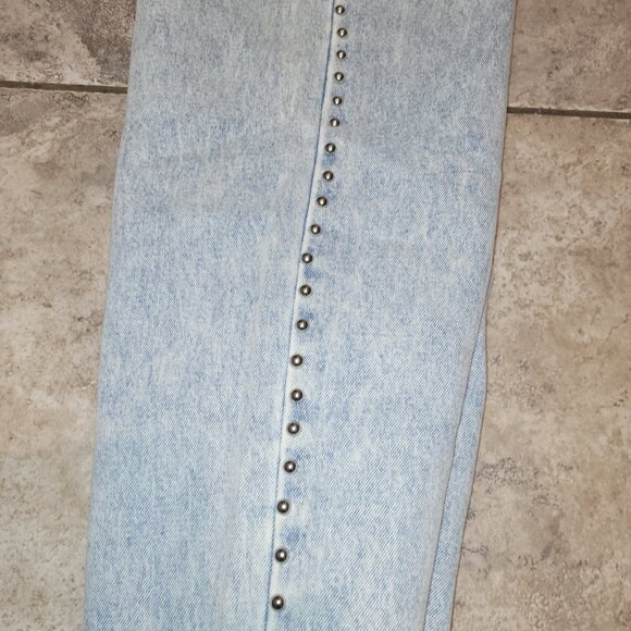 Light Denim High Rise Boot Cut Jeans with Metal Round Ball Design - Picture 10 of 15